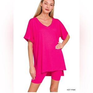 BRUSHED DTY MICROFIBER V-NECK TOP & BIKER SHORTS